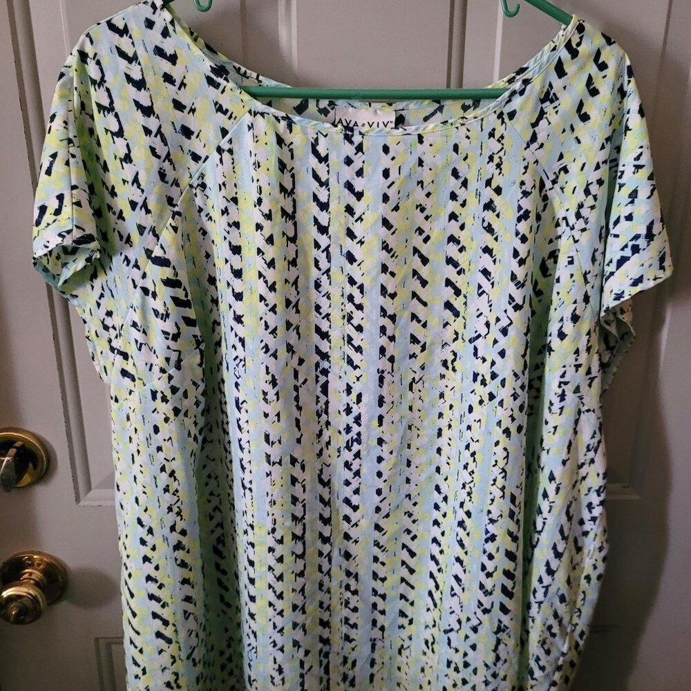 Ava & Viv Lime and Blue Geometric Pullover Top Plus Size 3X